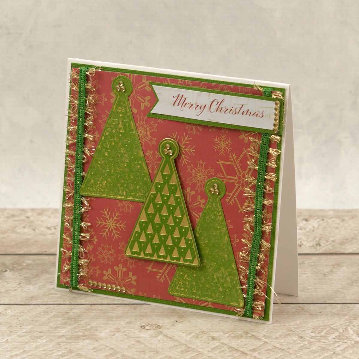 Couture Creations Tree Bauble Cut, Foil and Emboss Die (CO727012)